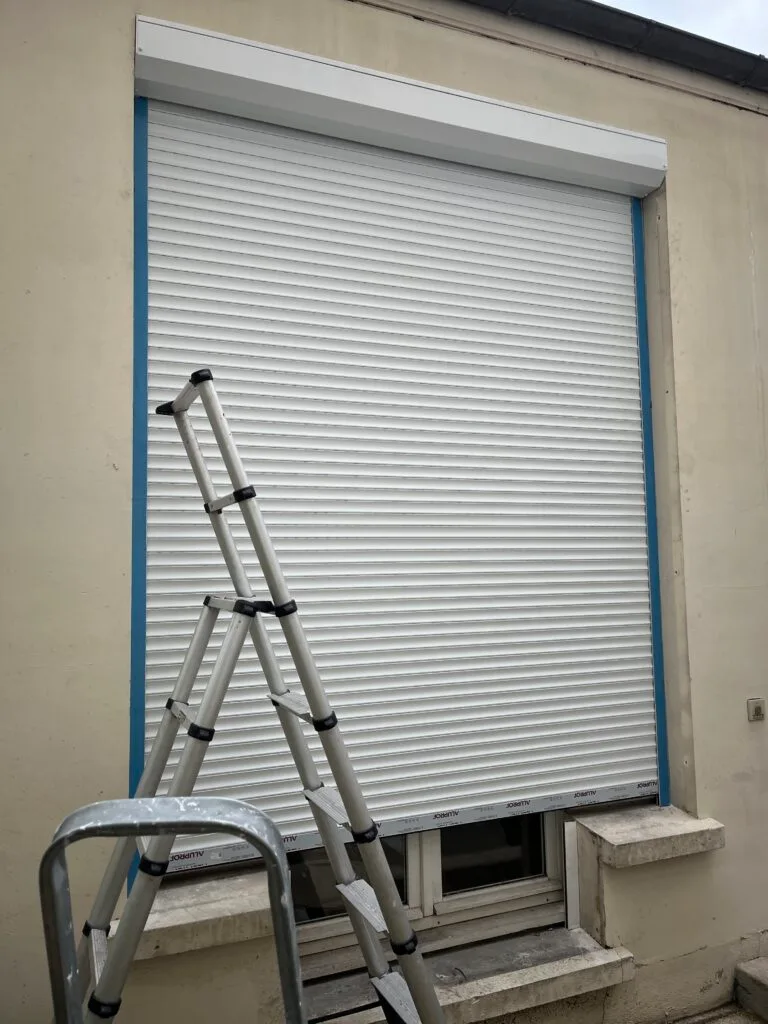 AMG Serrurerie Expert Volet Rouant AMG Serrurerie Expert Volet Rouant