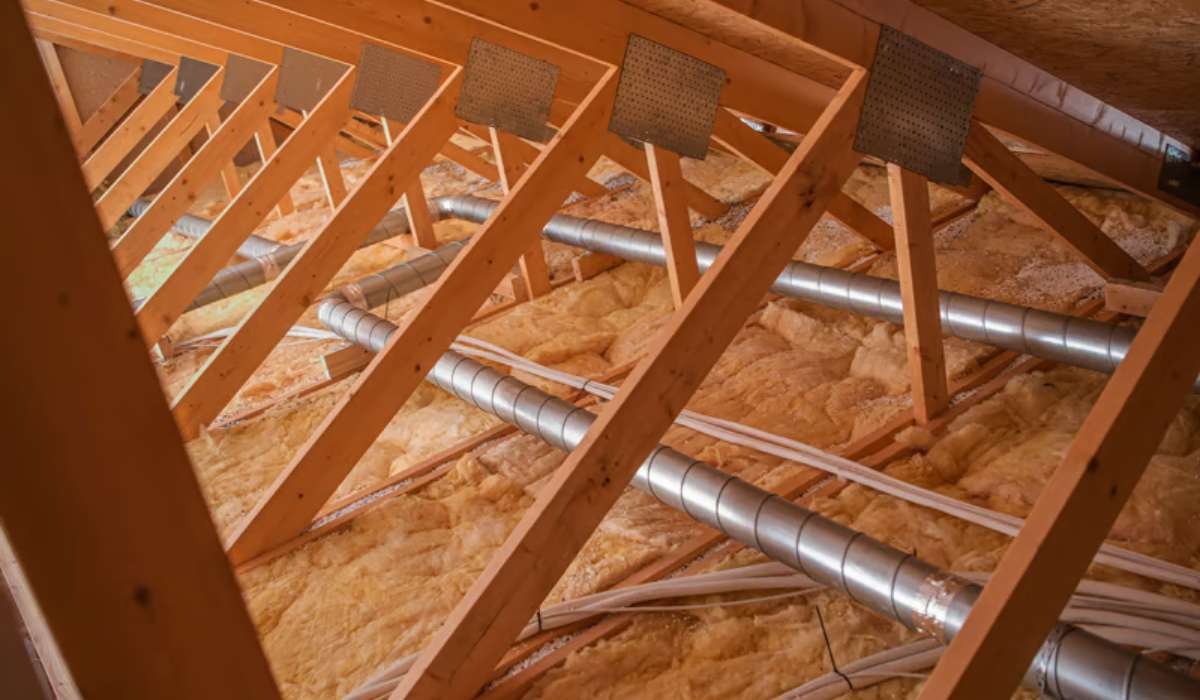 Quel isolant choisir pour des combles perdus